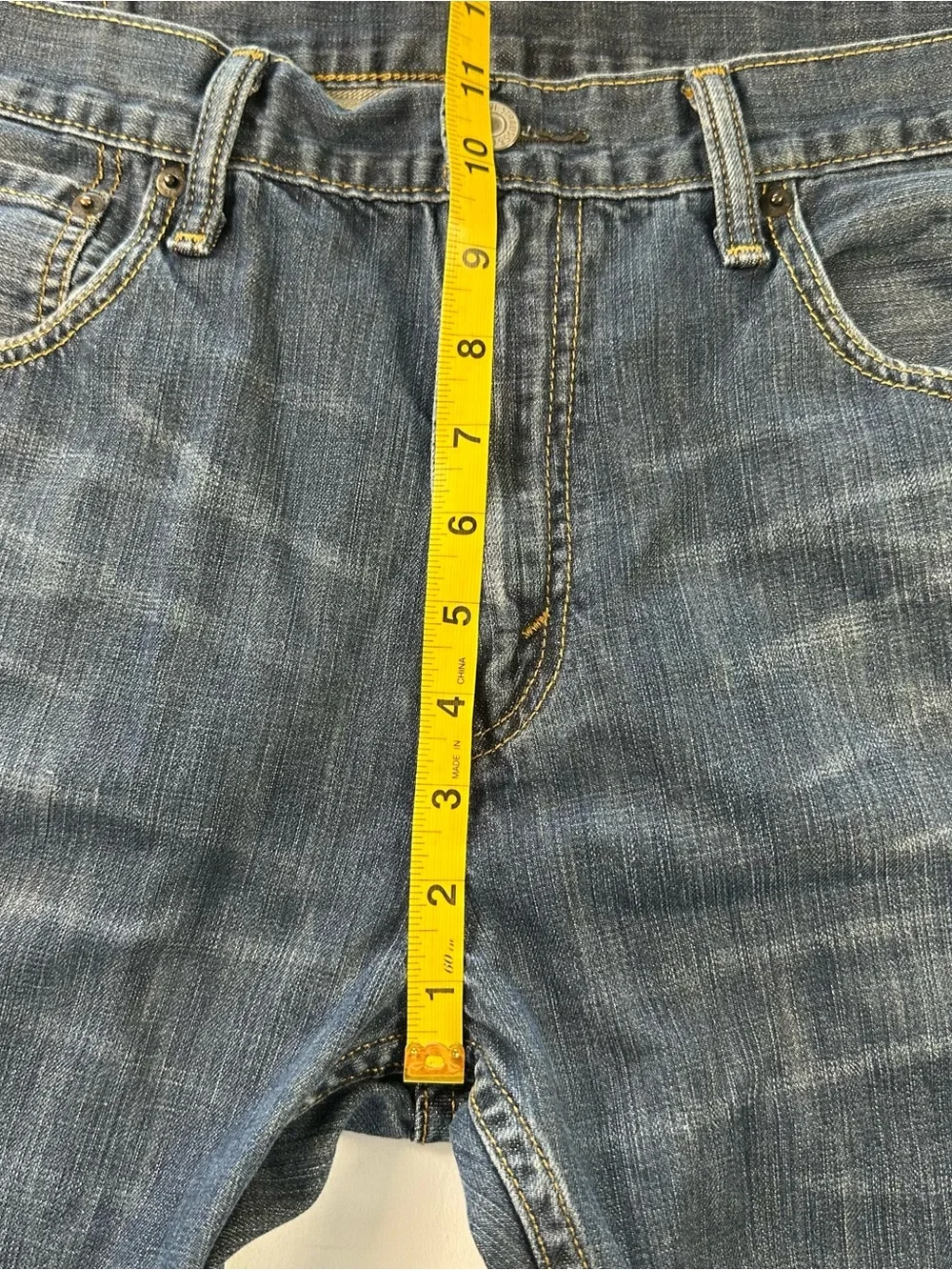 Levi’s 569 Jeans Mens 34x36 Blue Straight Dark Wash Denim Whiskered Loose Fit